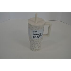 Simple Modern Trek Tumbler with a straw lid.